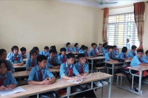 Vụ phản đối sáp nhập trường ở Nghệ An: Tất cả học sinh đã đến lớp