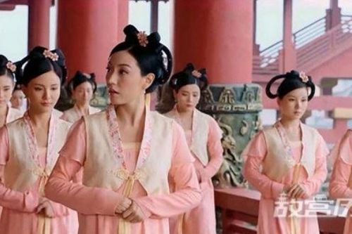 Khác với phim ảnh, phi tần không thể tự ý quát mắng cung nữ: Lý do cuối là điều họ e sợ