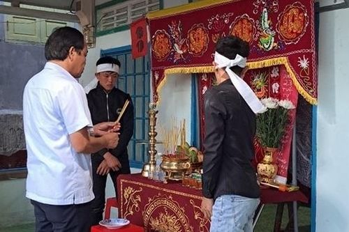 1 người tử vong, 4 người hôn mê do ngạt khí độc dưới hầm tàu cá