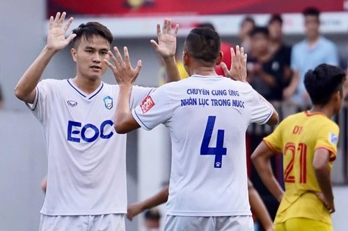 Đội vô địch bóng đá 7 người toàn quốc có cơ hội đấu tuyển Việt Nam