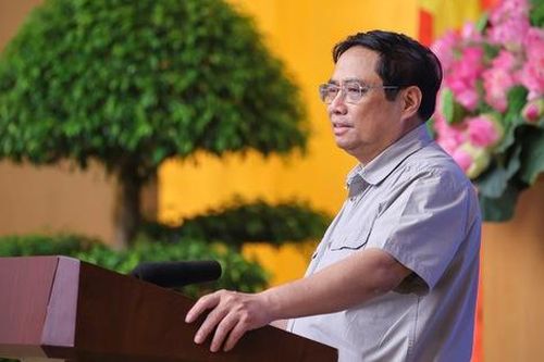 Thủ tướng yêu cầu thấm nhuần 'bài học xương máu' về tiêm vaccine; sớm khắc phục bằng được tình trạng thiếu thuốc