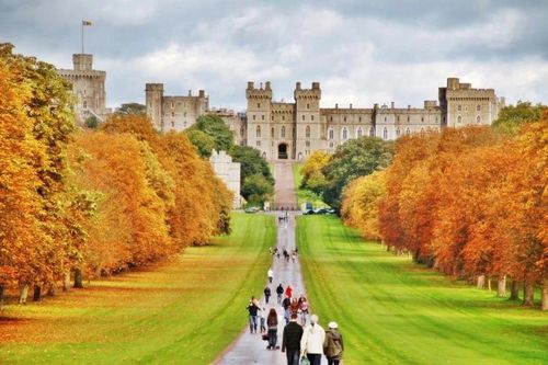 Những tòa nhà, lâu đài gắn liền với cuộc đời Nữ hoàng Elizabeth II