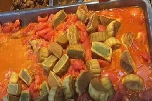 Cực dị món bánh trung thu sốt cà chua
