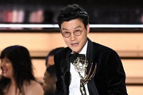 Emmy 2022: Đạo diễn phim Trò chơi con mực giành giải thưởng danh giá