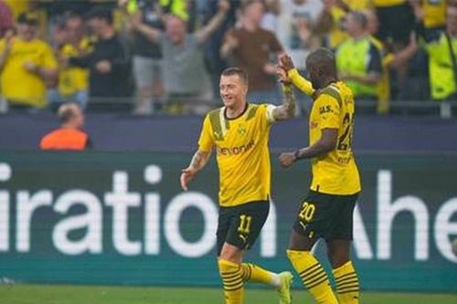 Đội 1 Dortmund sẽ đến Việt Nam đá giao hữu cuối năm nay; Man United sắp gia hạn hợp đồng với 5 ngôi sao, không có Ronaldo