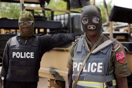 Nigeria: Đoàn xe của một thượng nghị sỹ bị tấn công, 5 người chết