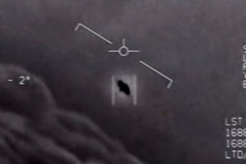 Lầu Năm Góc giải thích vì sao phải giữ kín các video về UFO