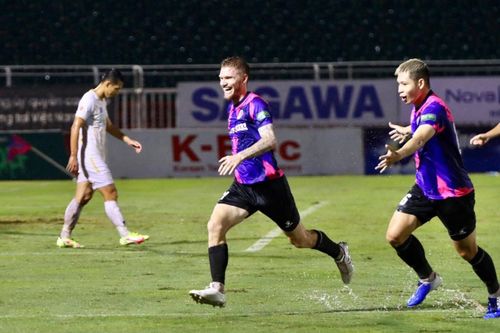 Văn Quyết ghi bàn phút 94, Hà Nội FC hòa kịch tính Sài Gòn