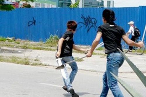 Bị phạt 7,5 triệu đồng vì chia sẻ clip bạo lực lên mạng xã hội