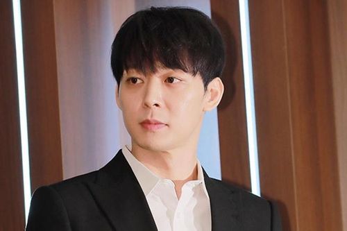 Park Yoo Chun trở lại sau một năm bị cấm sóng