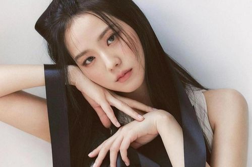 Nữ nghệ sĩ làm móng cho G-Dragon, BlackPink