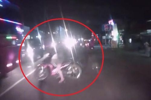 Đánh người nguy kịch vì bị đèn xe gây chói mắt