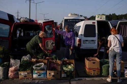 Lạm phát tại Ukraine sẽ leo lên đỉnh 8 năm, LHQ 'dốc sức' tìm lối ra cho phân bón Nga