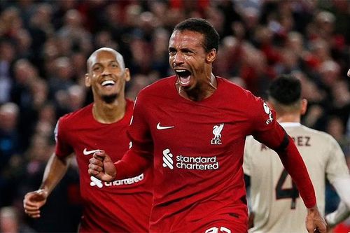 Matip tỏa sáng, Liverpool nhọc nhằn đánh bại Ajax