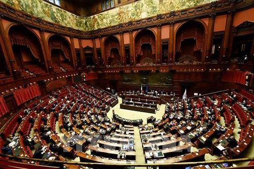 Thượng viện Italy phê chuẩn gói hỗ trợ nhằm ứng phó với giá sinh hoạt leo thang