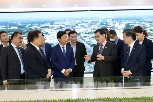 Phó Thủ tướng Singapore đánh giá cao khu công nghiệp VSIP Bình Dương
