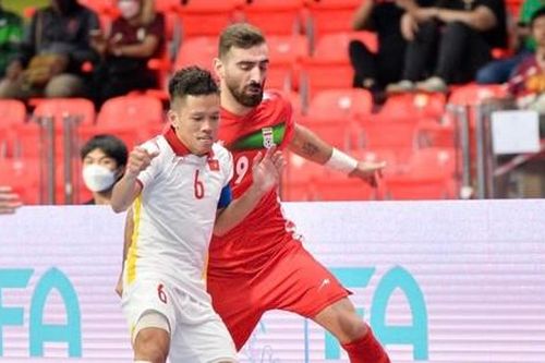 Chơi đầy cố gắng, futsal Việt Nam chưa thể khỏa lắp trình độ với Iran