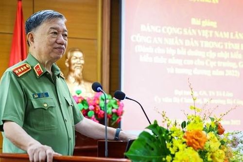 Khai giảng lớp bồi dưỡng kiến thức nâng cao cho Cục trưởng, Giám đốc và tương đương năm 2022
