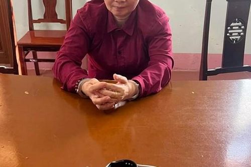 Người phụ nữ trộm đồ ở nhiều cửa hàng 'sa lưới'