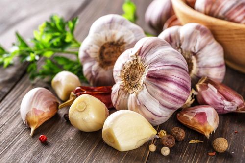 Cách dùng tỏi để chữa bệnh hiệu quả