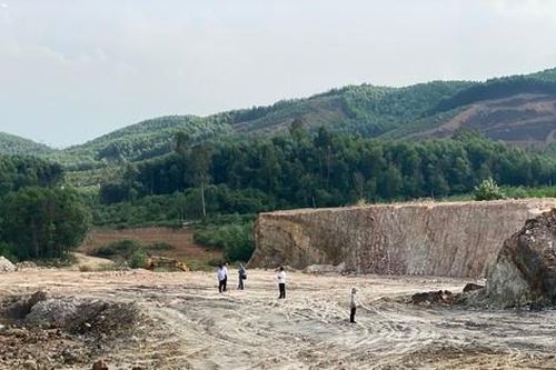 Quảng Ngãi: Xử lý công ty khai thác khoáng sản vượt ranh giới khu vực cho phép