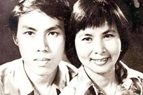 Hai bài thơ về căn nhà chật