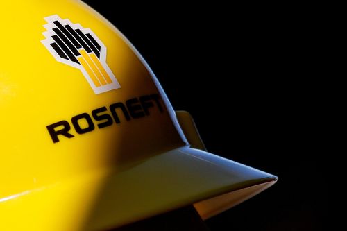 Kiểm soát chi phí chặt chẽ, lợi nhuận ròng của Rosneft tăng 13%
