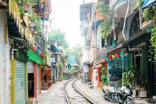 Phố cafe đường tàu sau khi bị dừng hoạt động
