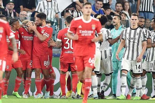 Juventus & cơn ác mộng tồi tệ nhất Champions League