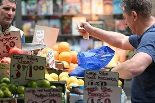 Lạm phát trong tháng 8 của Anh tăng thấp hơn so với dự báo