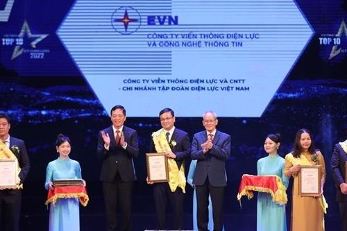 EVNICT lọt Top 10 Doanh nghiệp Công nghệ thông tin Việt Nam năm 2022