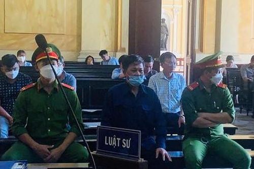 Cựu Giám đốc thuộc Vinacafe lãnh 12 năm tù