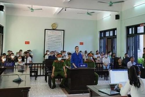 Gã chồng nhẫn tâm dùng xăng thiêu chết vợ chỉ vì ghen tuông