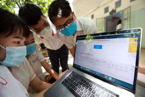 Nhiều trường đại học công bố điểm chuẩn