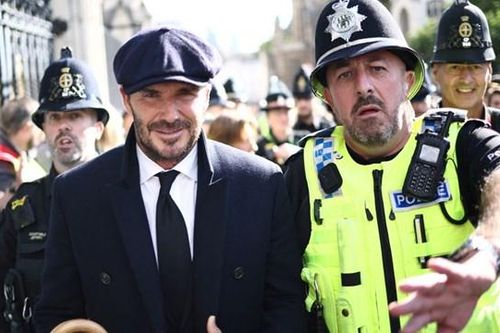 David Beckham xếp hàng hơn 13 giờ để viếng Nữ hoàng Elizabeth