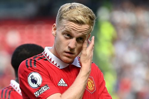 Van de Beek đứng trước cơ hội rời MU