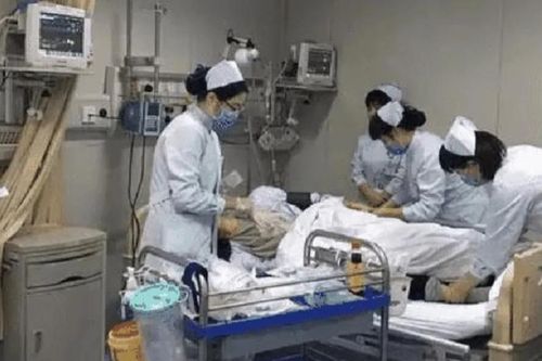 Cô gái trẻ nhận cái kết đáng sợ sau 2 năm ăn chay trường