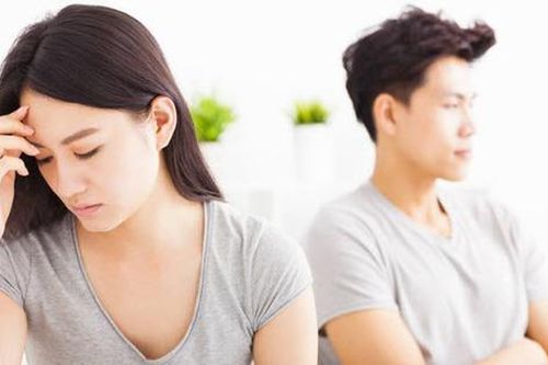 Vì 10 cây vàng chị chồng cho mà vợ chồng tôi trục trặc cả tuần