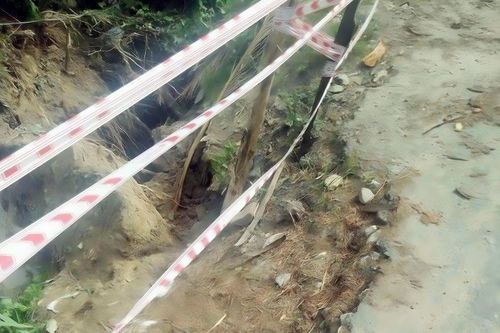 Hàm ếch ăn sâu vào 1/3 tuyến đường Nam Cây Dương