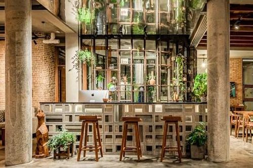 Dãy shophouse cũ kỹ hóa thành không gian sống bắt mắt