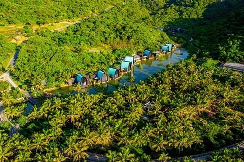 Phát triển du lịch theo hướng tăng trưởng xanh