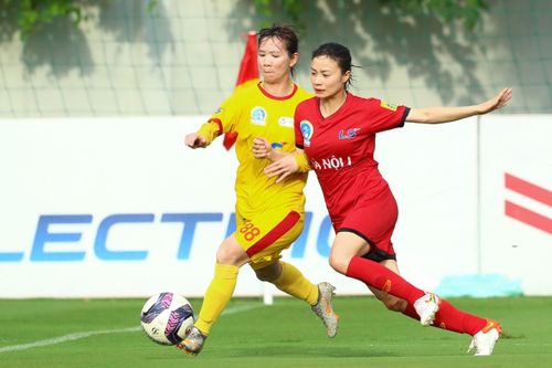 TP Hồ Chí Minh I chia điểm với Hà Nội I