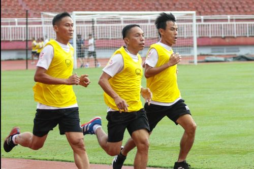 56 trọng tài, trợ lý trọng tài khu vực phía nam vượt qua bài kiểm tra thể lực