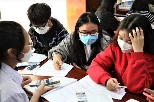 Tuyển sinh đại học năm 2022: Điểm chuẩn khối C tăng mạnh