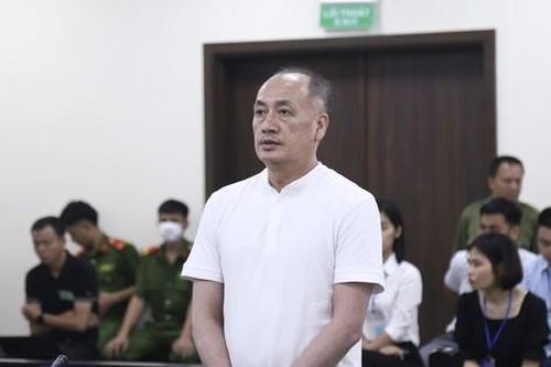 Đề nghị phạt cựu cán bộ C03 Bộ Công an 9-10 năm tù