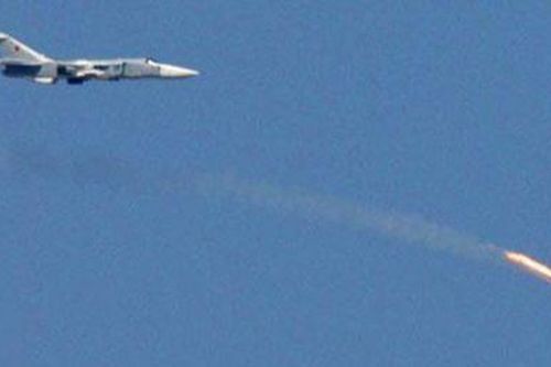 Su-25M1 của Ukraine được trang bị tên lửa Kh-25ML