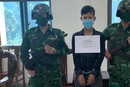 Cắt rừng mang ma túy từ Lào về Việt Nam bán kiếm lời