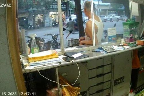 Thông tin mới vụ nam thanh niên mua thẻ cào không trả tiền cho cụ ông
