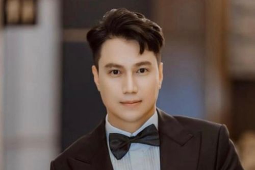 Việt Anh than thở chuyện đang độc thân, vợ cũ có bình luận gây chú ý