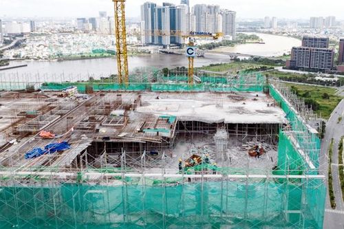 Sập sàn bê tông dự án The Metropole Thủ Thiêm: Lo ngại ảnh hưởng kết cấu chịu lực các tầng lân cận